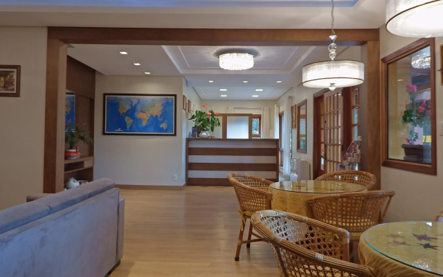 Hotel Azaleia