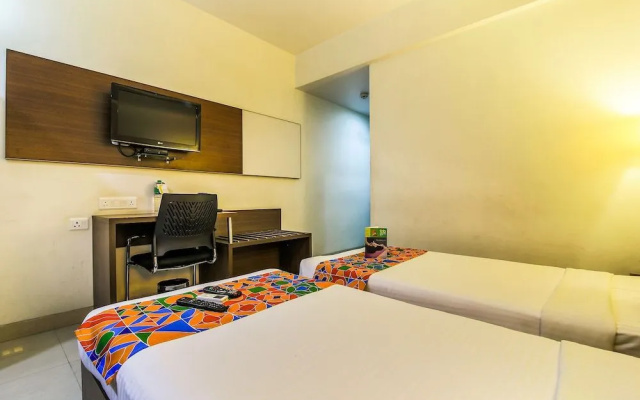 FabHotel The Pinnacle