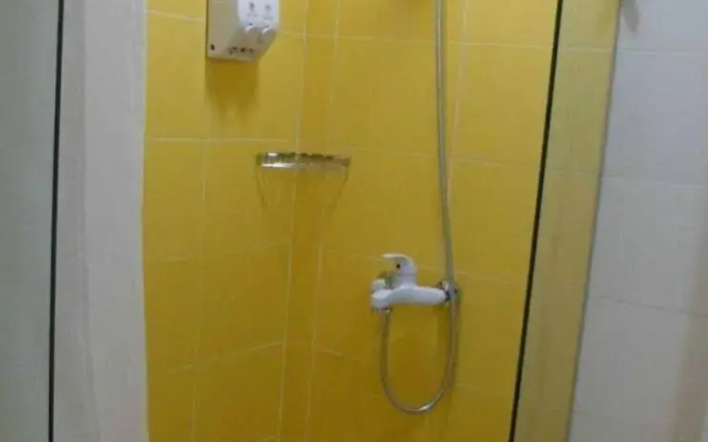 Rujia Express Hotel