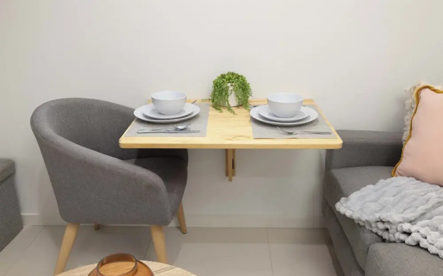 Smart Suites Self Check-in Apartments - 39A Freney