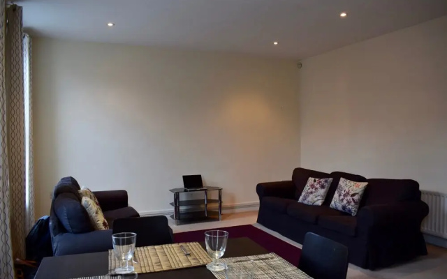 Spacious 1 Bedroom Flat in Dublin