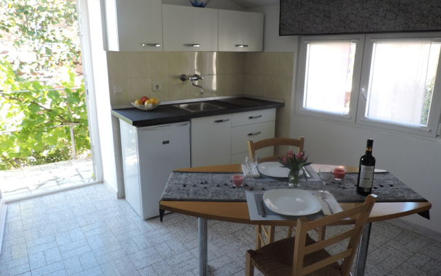 Studio apartment Perci- cosy and comfortable SA2 Stari Krnica, Istria