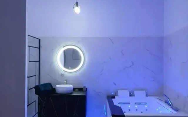 Suite Miro Charme Et Volupte (Adults Only)