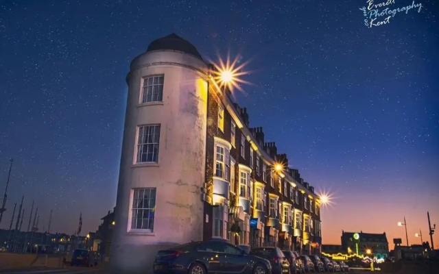 Roundhouse Hotel Weymouth