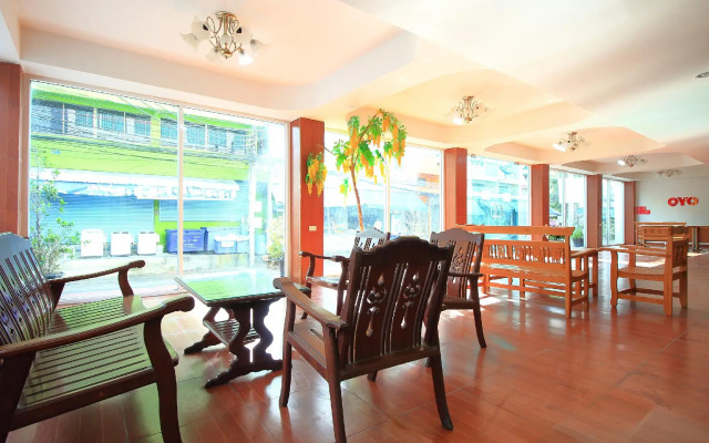 OYO 410 Diamond Boutique Hostel