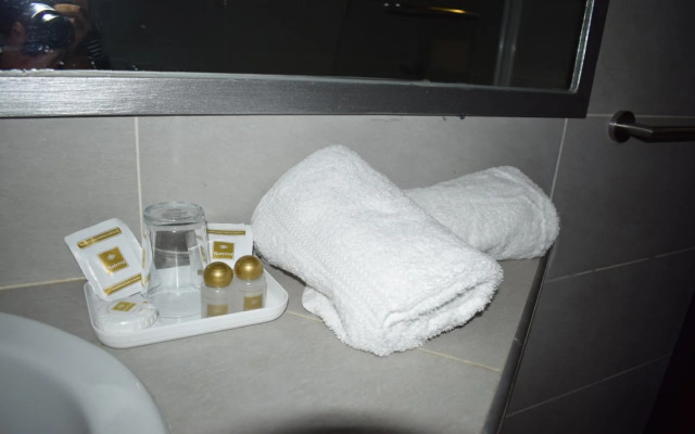 Hotel Farid