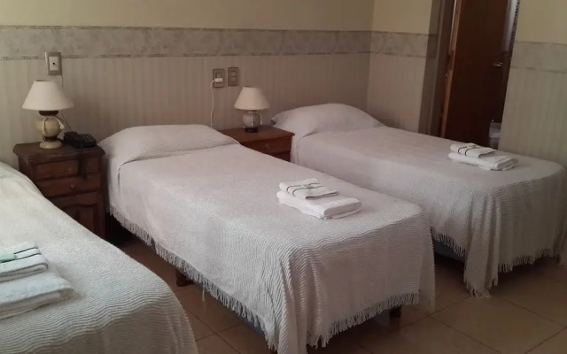 Hotel Geminis