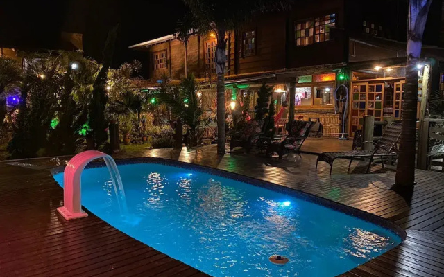Bangalô House - Praia do Rosa SC