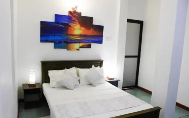 Yoho Travellers Residence