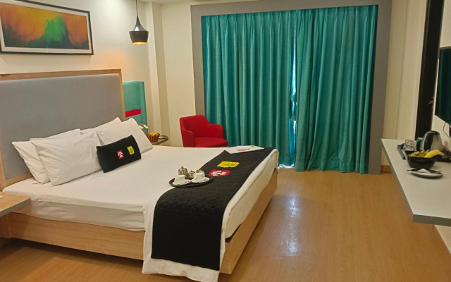 Inde Hotel Golf Course Extension