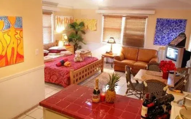 Villa Sinclair Beach Suites and Spa