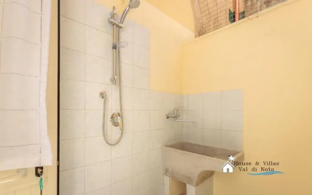 Anita Apartment