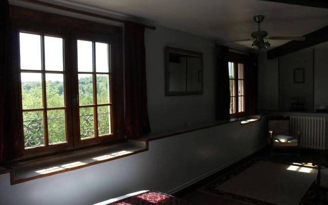 Manoir XV Domaine de Peyrafort