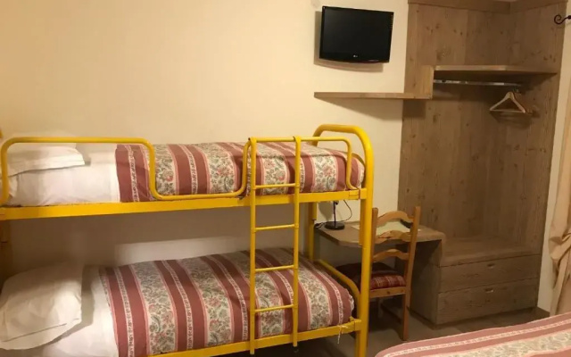 Hotel Piccolo Mondo