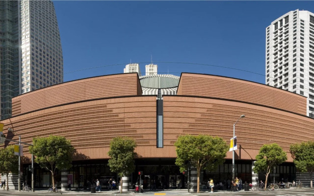 Civic Center Suites