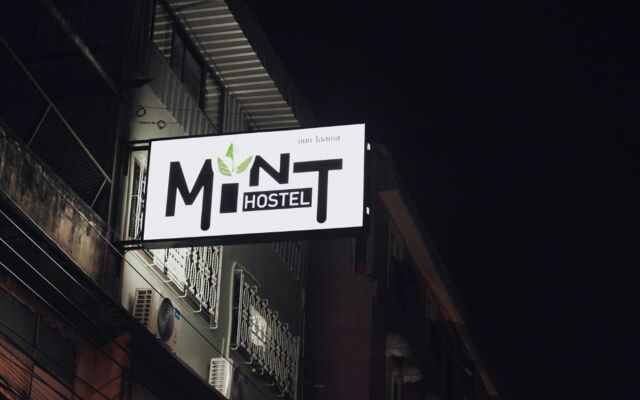 Mint Hostel вид на фасад