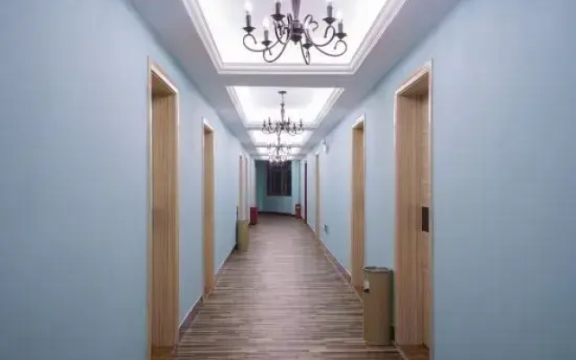 U Mi Hotel