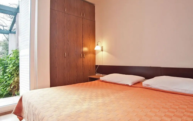 Pleasing Apartment in Rovinj near Sea