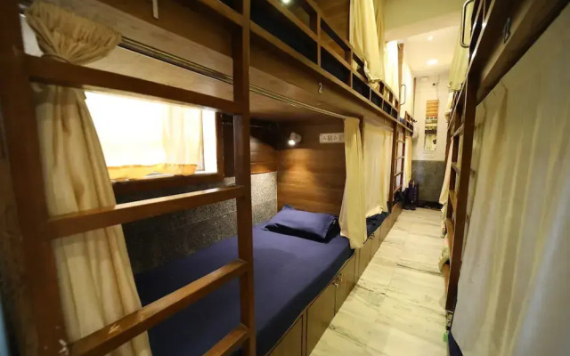MAPLE THE HUBZ-Hostel