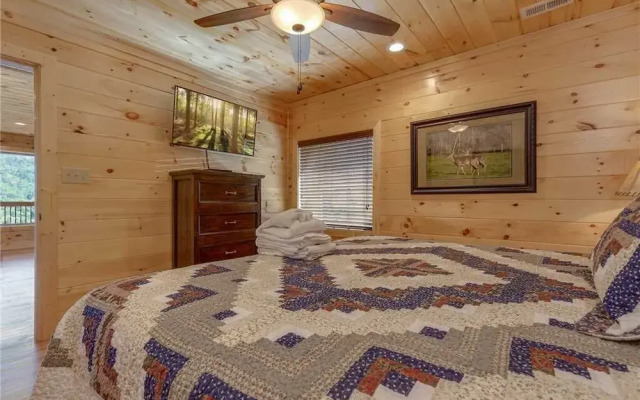 All About The View - Six Bedroom Cabin