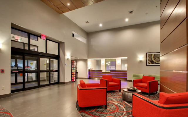 La Quinta Inn & Suites by Wyndham Meridian