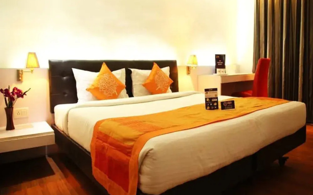 Hotel 1 Love Lock by FabHotels