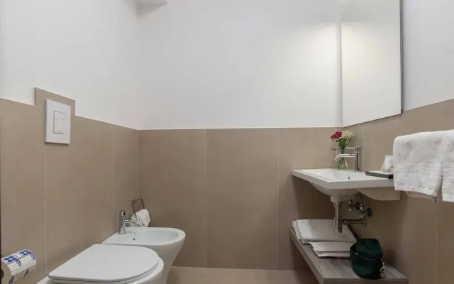 Essence Collection Hotel