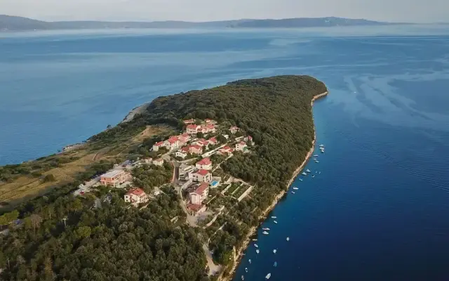 Vlastelini II Duga Luka