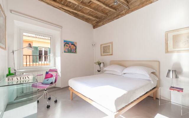 Отель onefinestay - Trastevere private homes вид на фасад