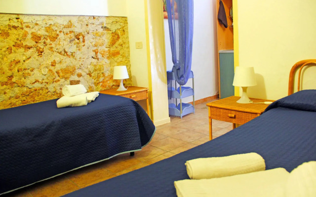 Terrasini 2000 Case Vacanza