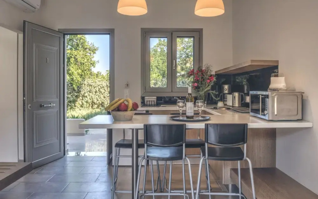 Orange Grove Villas & Suites