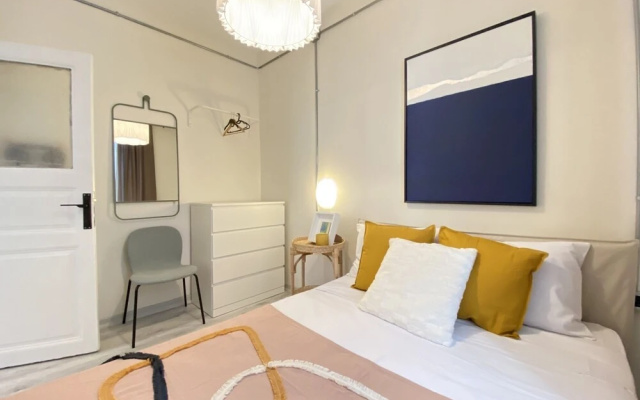 Chic Flat 5 min to Galata Tower in Istiklal Ave
