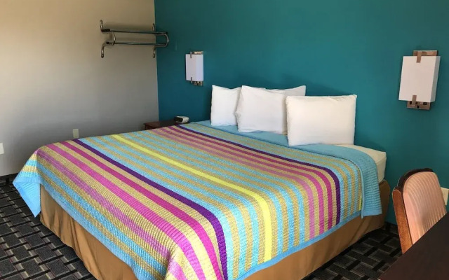 Royal Motel