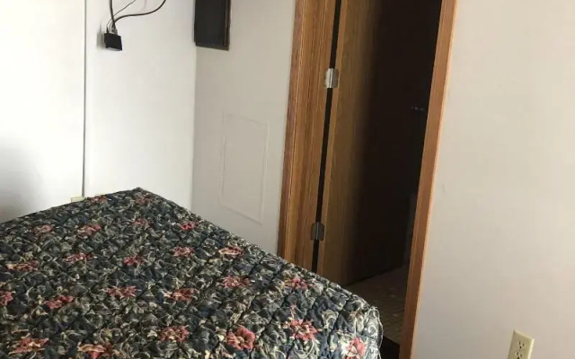 Neva Jean Motel