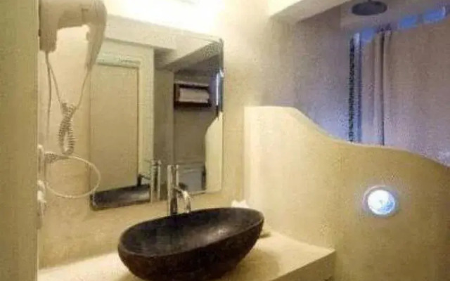 Mama Beach Residence