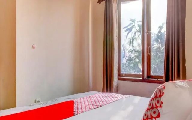 OYO 90019 Nana Guest House