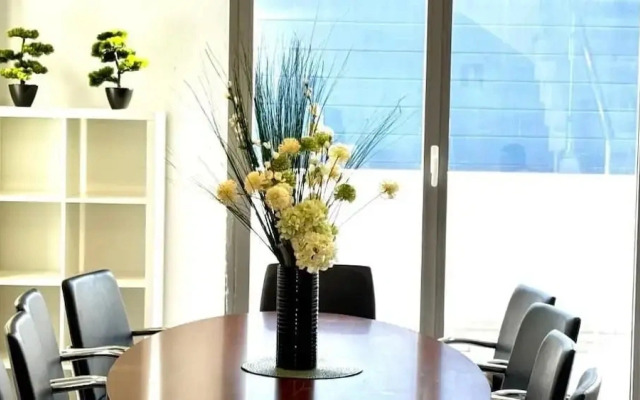 Deluxe Stay - Naffah Apartments