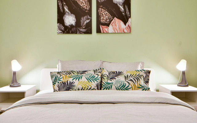 Thiras Lovely Apartment