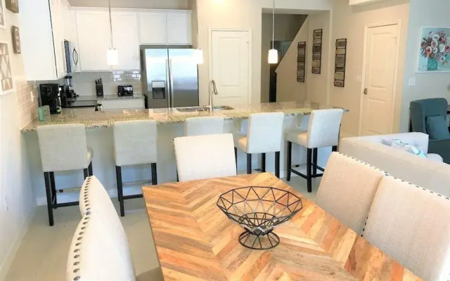 Tvpm-5148ch/cb 4 Bedroom Townhouse by RedAwning, Kissimmee