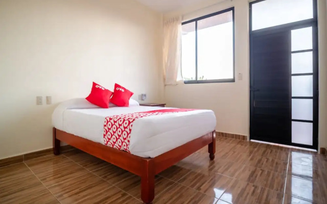 OYO Hotel D Leon