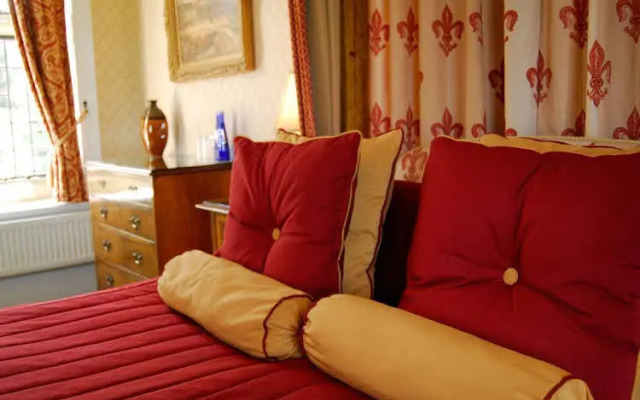 Dunsley Hall Country House Hotel