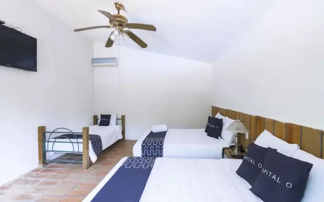 Hotel Cotlamani