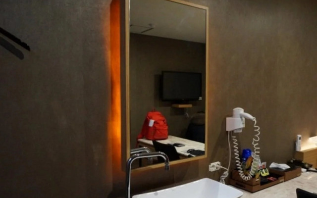 Nampo Comma Hotel