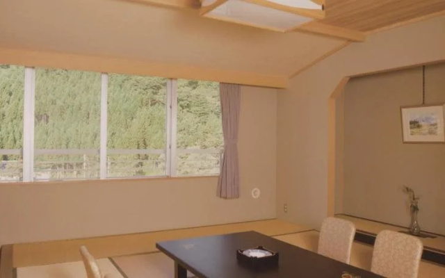 Hotel Yunojin