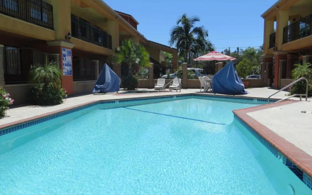Azusa INN Motel