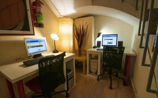 Hostel Studio