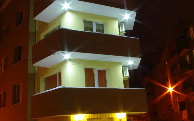 Palitra Family Hotel