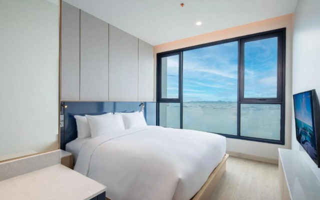 S. Sriracha Hotel and Residence