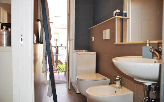 La Bouganville Studio 200 m From the sea
