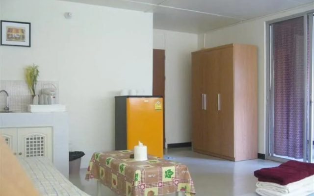 C3 Rojjanan Condo